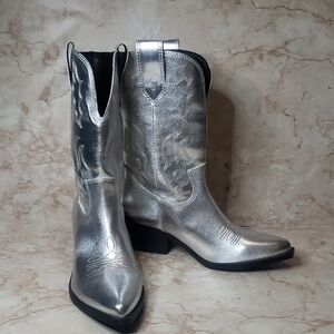 Indigo Rd. Silver Western Cowgirl Cowboy Boots New